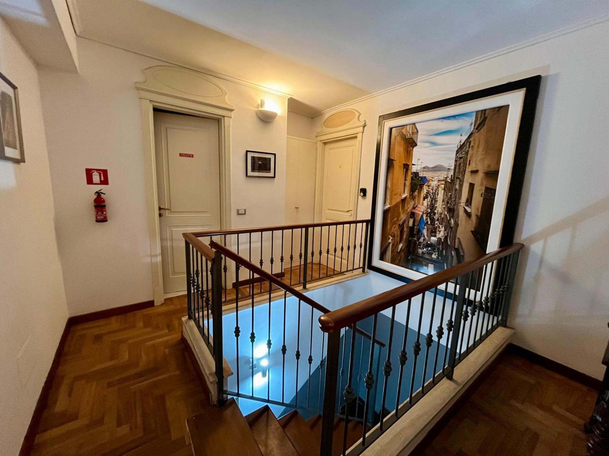 Rota House - Apartment In Santa Chiara, The Heart Of Naples Exterior photo